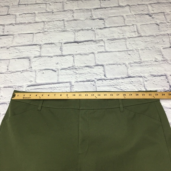 NEW Old Navy 46x27 High-Rise Pixie Army Green Plus Ankle Pants - Women’s 26 NWOT - Picture 2 of 13